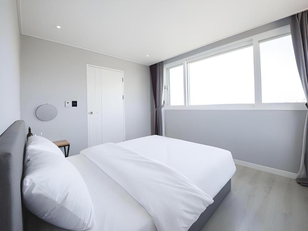 Sallys Jeju Hotel Dış mekan fotoğraf