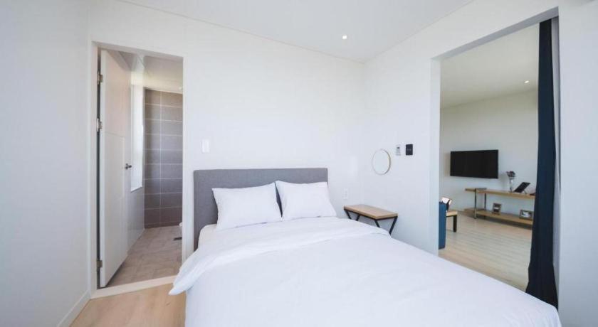 Sallys Jeju Hotel Dış mekan fotoğraf